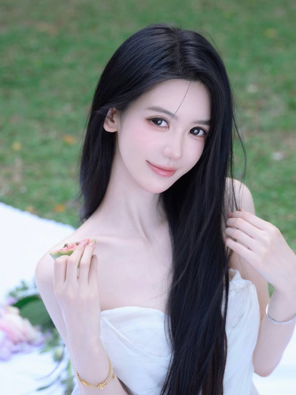 锦衣合同2026海报
